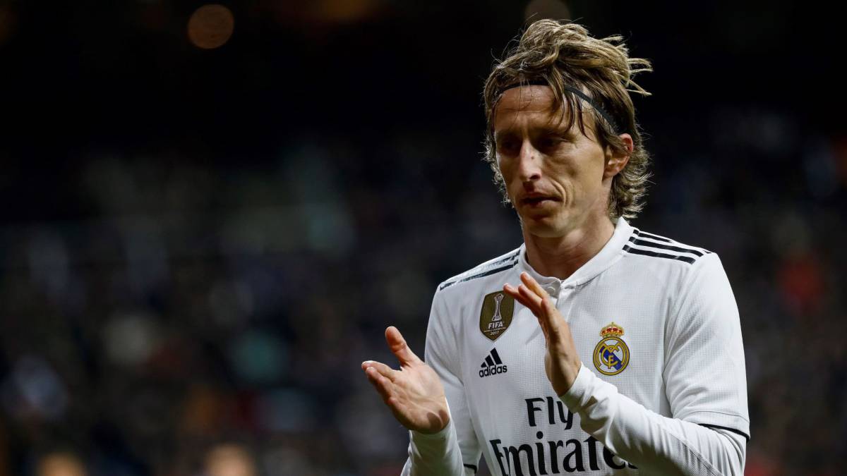 阿布扎比F1一练综述：诺里斯夺冠，维斯塔潘紧随其后，勒克莱尔居第三
